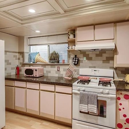 Barbie'S Dream Apt In The City Sacramento Bagian luar foto