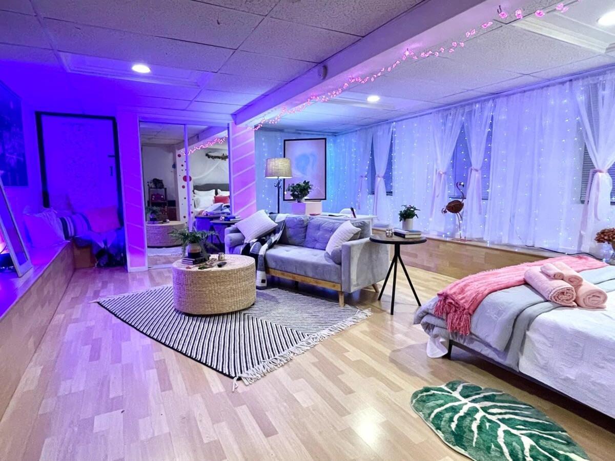 Barbie'S Dream Apt In The City Sacramento Bagian luar foto